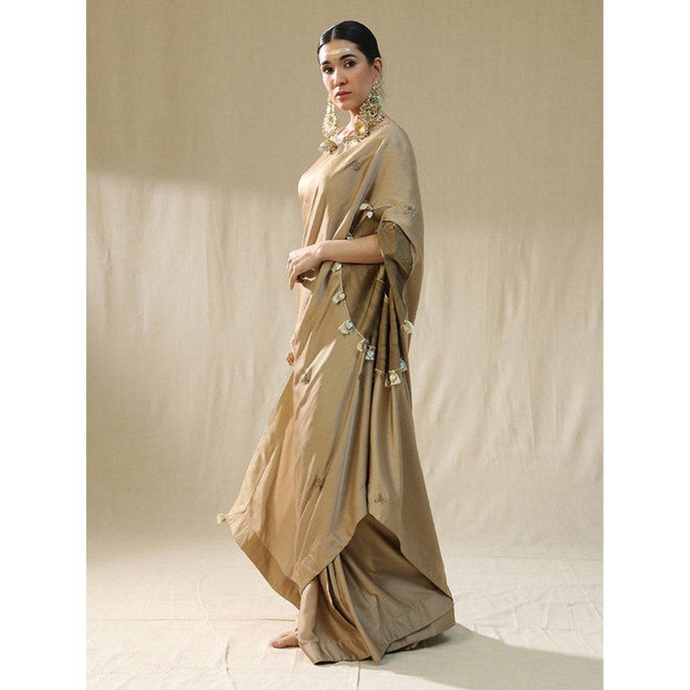 Arpita Sulakshana Golden Pre-Drape Saree with Unstitched Blouse