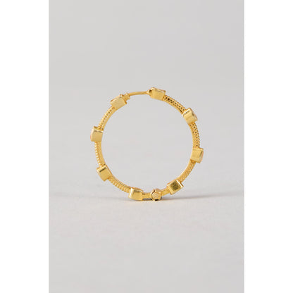 KARISA DESIGNS Classic Moissanite Hoops