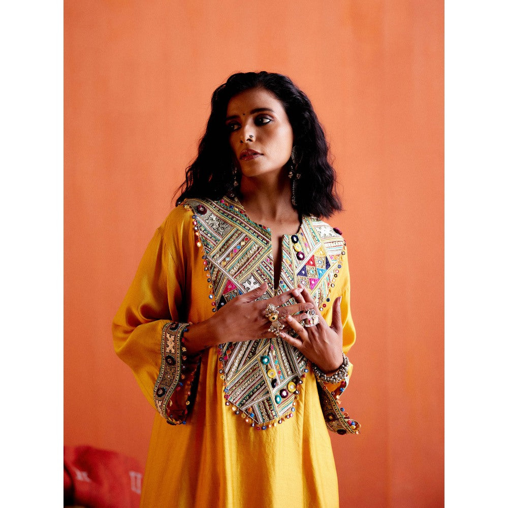 Karishma Khanduja Arshad Yellow Embellished Kurta with Salwar (Set of 2)