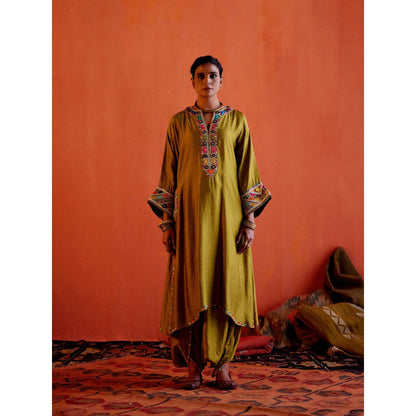 Karishma Khanduja Afzal Mehndi Green Embellished Kurta with Dhoti (Set of 2)