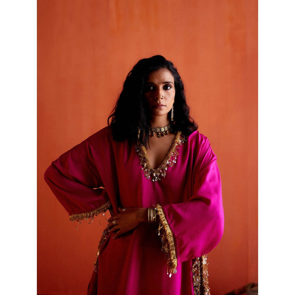 Karishma Khanduja Pradeep Pink Embellished Kurta and Pant (Set of 2)