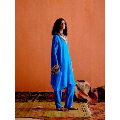 Karishma Khanduja Pradeep Blue Embellished Kurta and Pant (Set of 2)