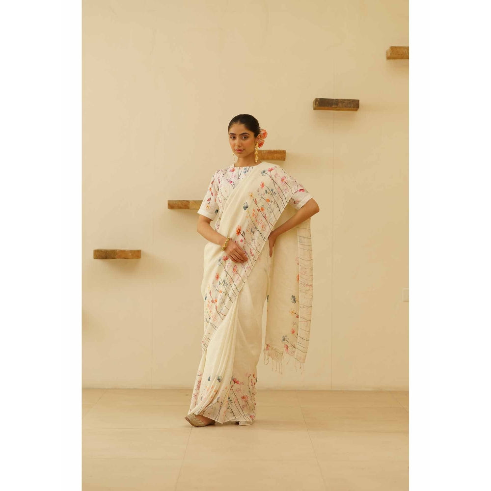 KAVANA Sofi Linen Floral Printed Saree with Unstitched Blouse