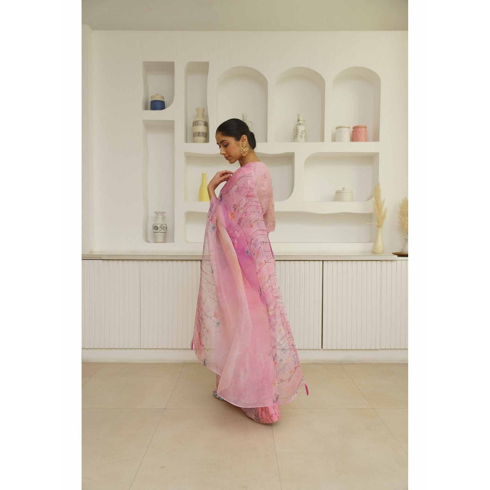 KAVANA Lekha Organza Floral Printed Saree with Unstitched Blouse