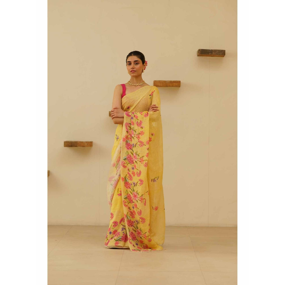 KAVANA Amla Linen Floral Printed Saree with Unstitched Blouse