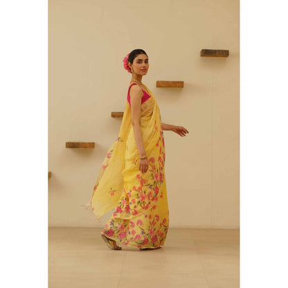 KAVANA Amla Linen Floral Printed Saree with Unstitched Blouse