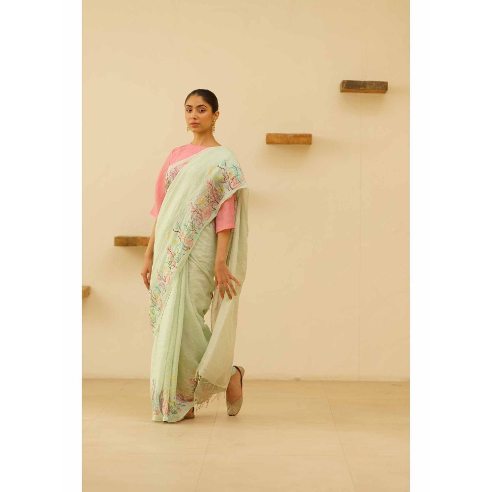 KAVANA Kaveri Linen Floral Printed Saree with Unstitched Blouse