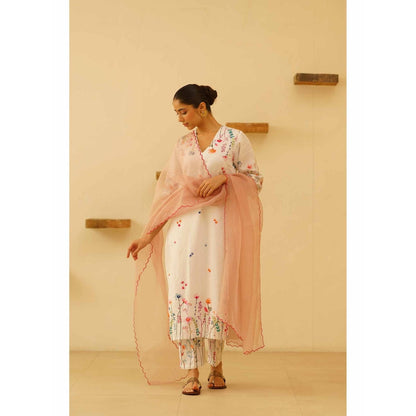 KAVANA Zara Floral Print Embroidery Kurta with Pant and Dupatta (Set of 3)