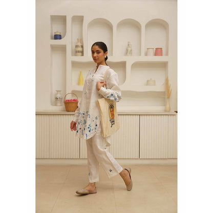 KAVANA Indu Embroidery Kurta with Pant and Dupatta (Set of 3)