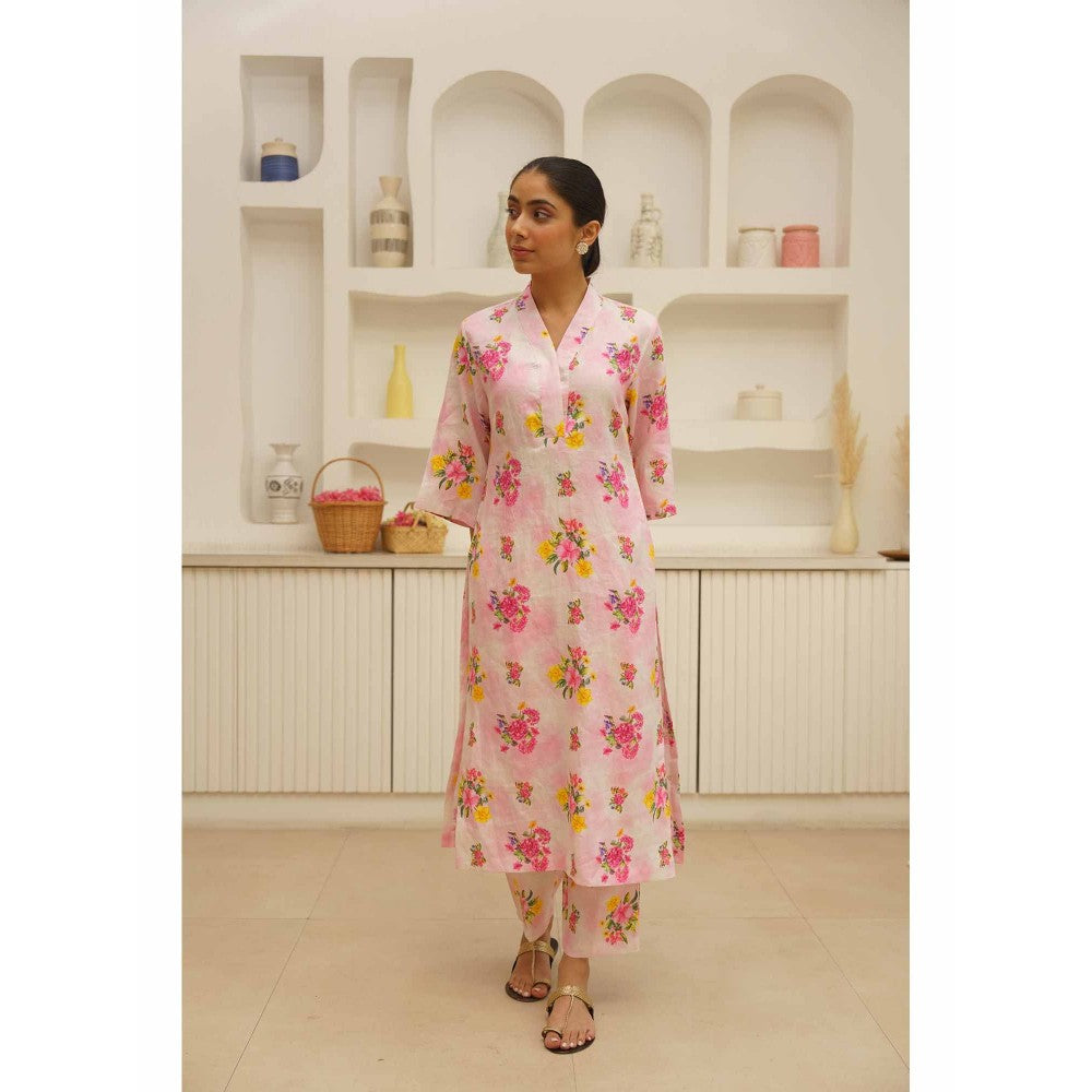 KAVANA Sanaa Floral Print Kurta with Pant and Dupatta (Set of 3)