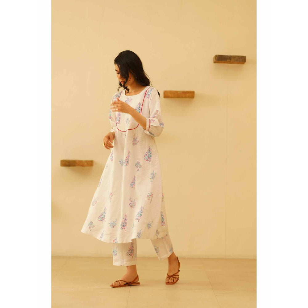 KAVANA Zaki Floral Print Kurta with Pant and Dupatta (Set of 3)