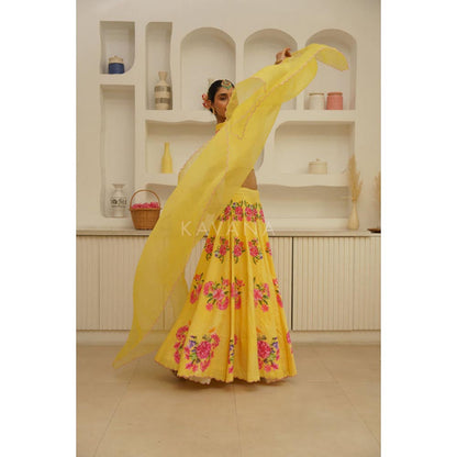KAVANA Women Yellow Gauri Dupatta