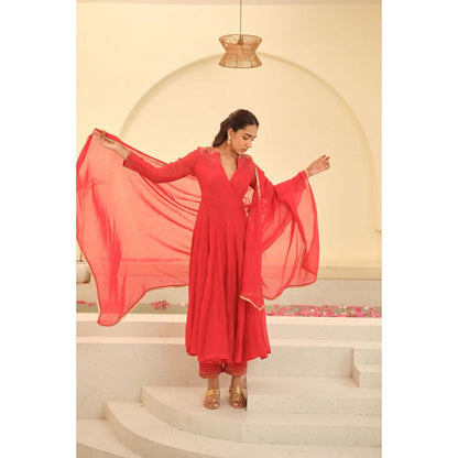 KAVANA Women Embroidered Red Maya Chanderi Dupatta