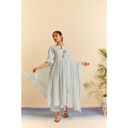 KAVANA Women Embroidered Blue Saori Dupatta