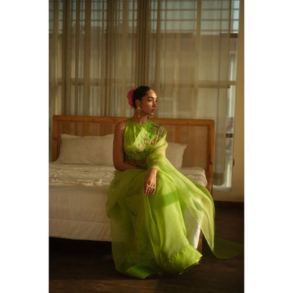 KAVANA Women Embroidered Green Surbhi Silk Organza Saree