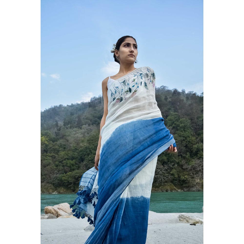 KAVANA Women Embroidered White Amber Linen Saree