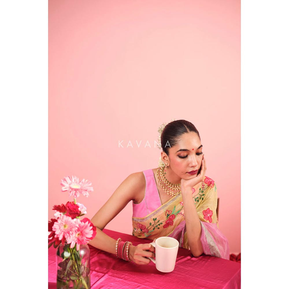 KAVANA Women Floral Yellowrangini Tissue Linen Saree