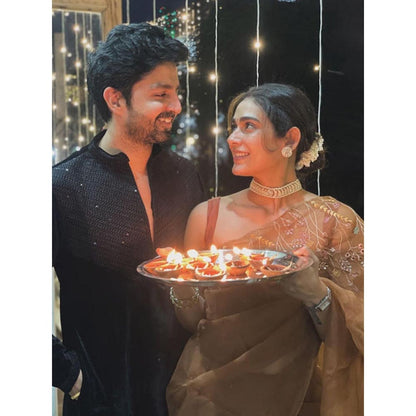 KAVANA Women Brown Embroidered Dhara Silk Organza Saree