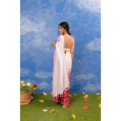 KAVANA Women White Embroidered Gulabi Amber Saree