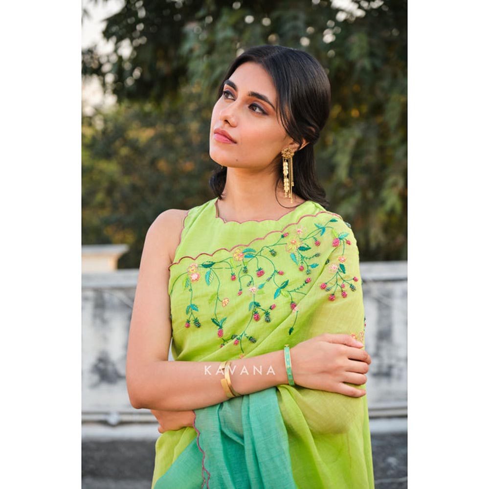 KAVANA Women Embroidered Green Aam Panna Saree