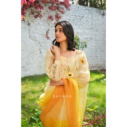 KAVANA Women Embroidered Cream Aamras Saree