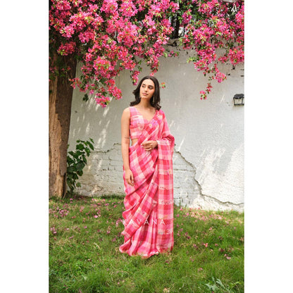 KAVANA Women Pink Checked Bubblegum Saree