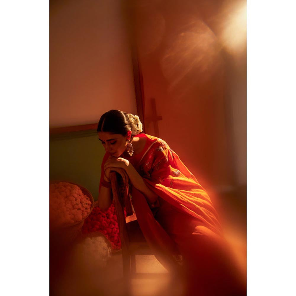 KAVANA Nargis Linen Saree