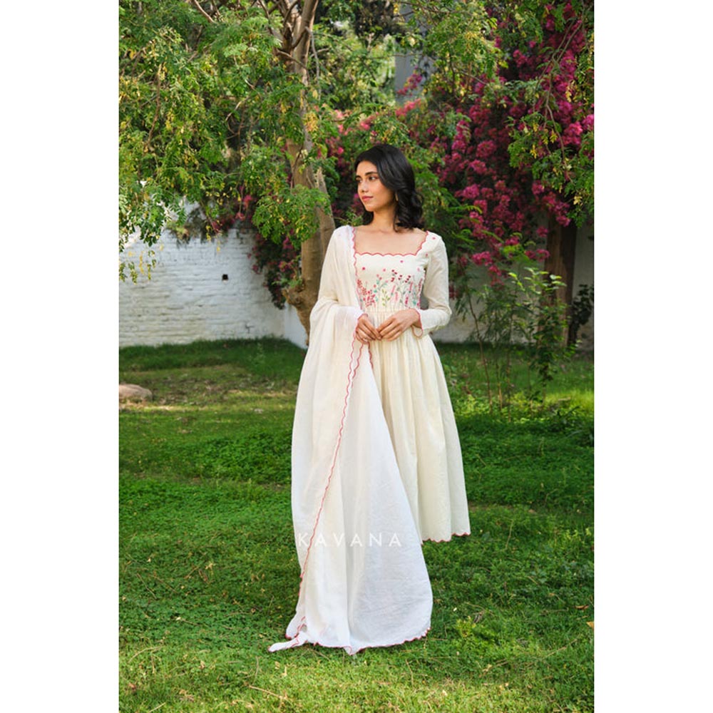 KAVANA Women Floral Full Sleeves Kiwi Anarkali Kurta with Pant