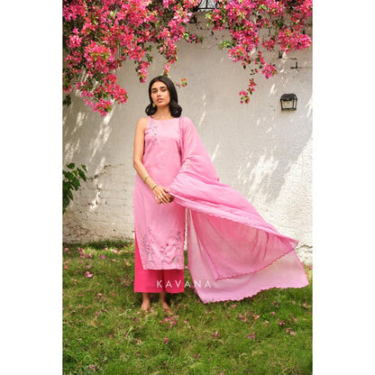 KAVANA Women Floral Litchi Kurta with Pant