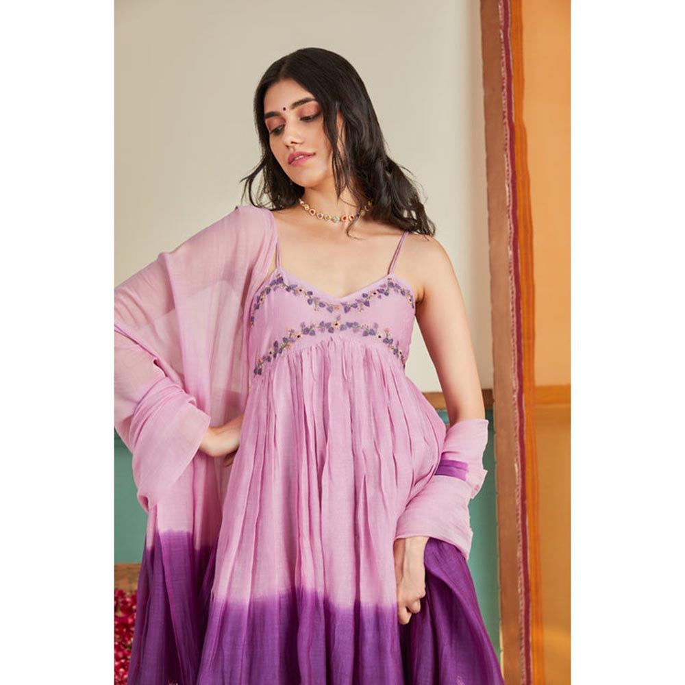 KAVANA Women Ombre Jaamni Kurta with Pant