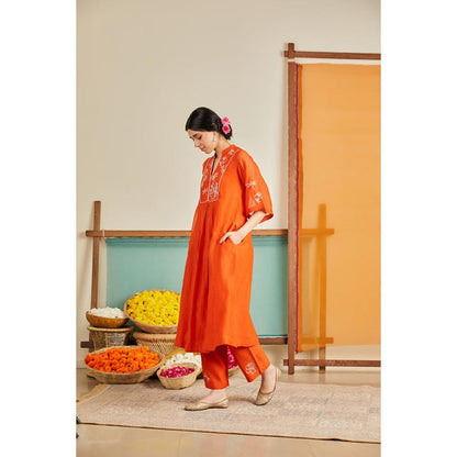 KAVANA Women Embroidered Three Fourth Sleeves Fareeha Kurta with Pant