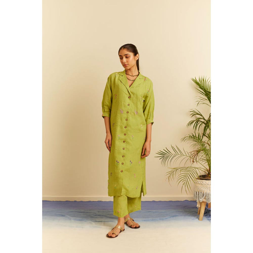 KAVANA Women Phoolani Green Kurta with Pant
