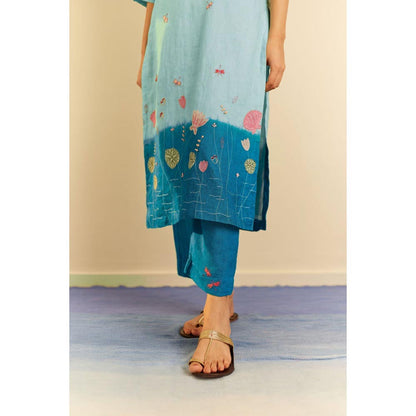 KAVANA Women Embroidered Three Fourth Sleeves Nadiya Kurta with Pant