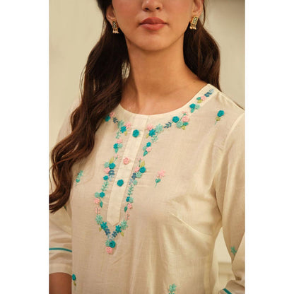 KAVANA Women Off White Crochet Embroidered Kurta with Pant