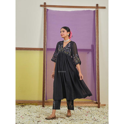 KAVANA Women Embroidered Full Sleeves Mehr Kurta with Pant