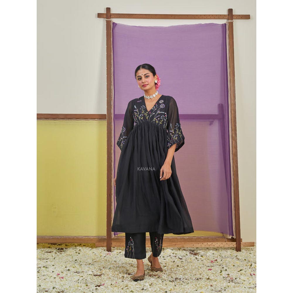 KAVANA Women Embroidered Full Sleeves Mehr Kurta with Pant