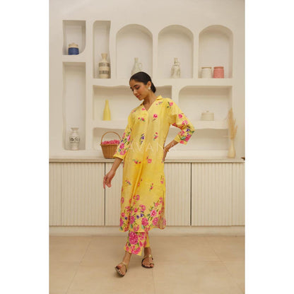 KAVANA Women Floral Kashvi Kurta with Pant