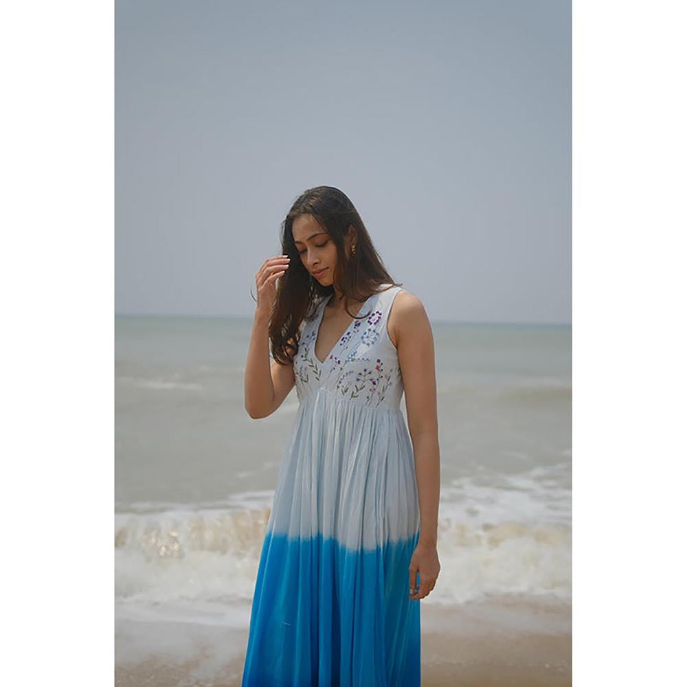 KAVANA Women Ombre Print Blue Lehr Cotton A-Line Maxi Dress