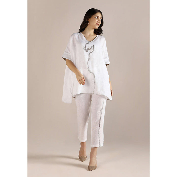 Kaveri Body Line Square Co-ord-White (Set of 2)