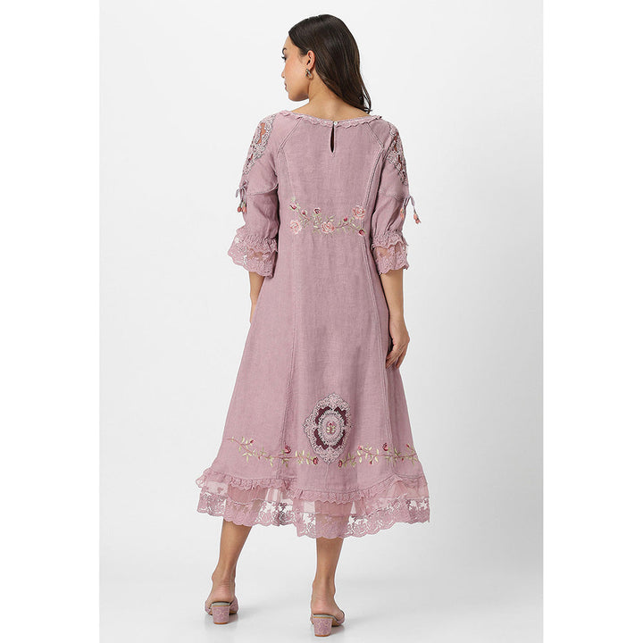 Kaveri Pink Rote Bed Of Rose Dress