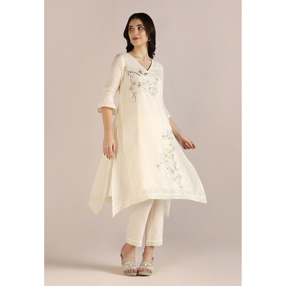 Kaveri Off-white Camelia Fly Free Co-Ord (Set of 2)