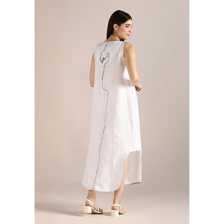 Kaveri White Body Line Roots Dress