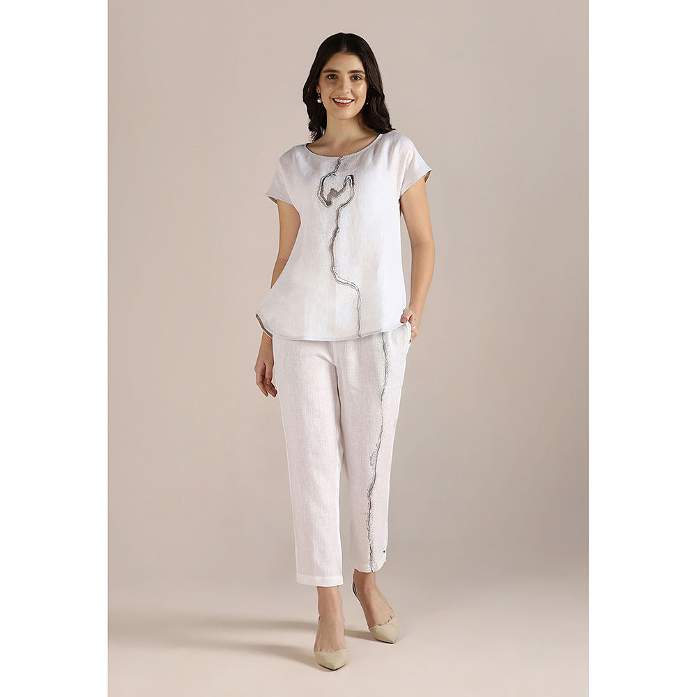 Kaveri Off White Body Line Square Co-Ord (Set of 2)