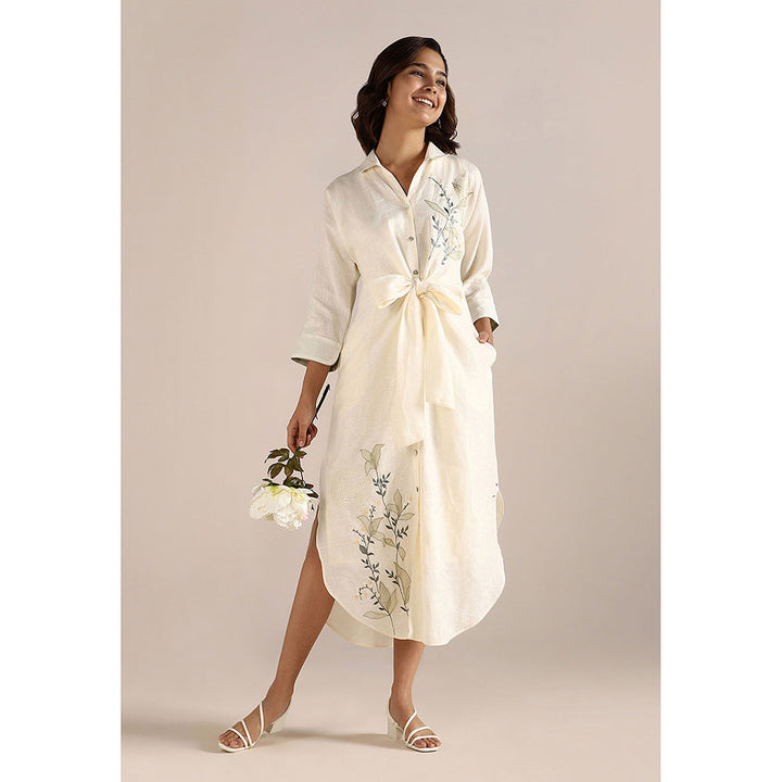 Kaveri Off White Body Line Kaftan Dress