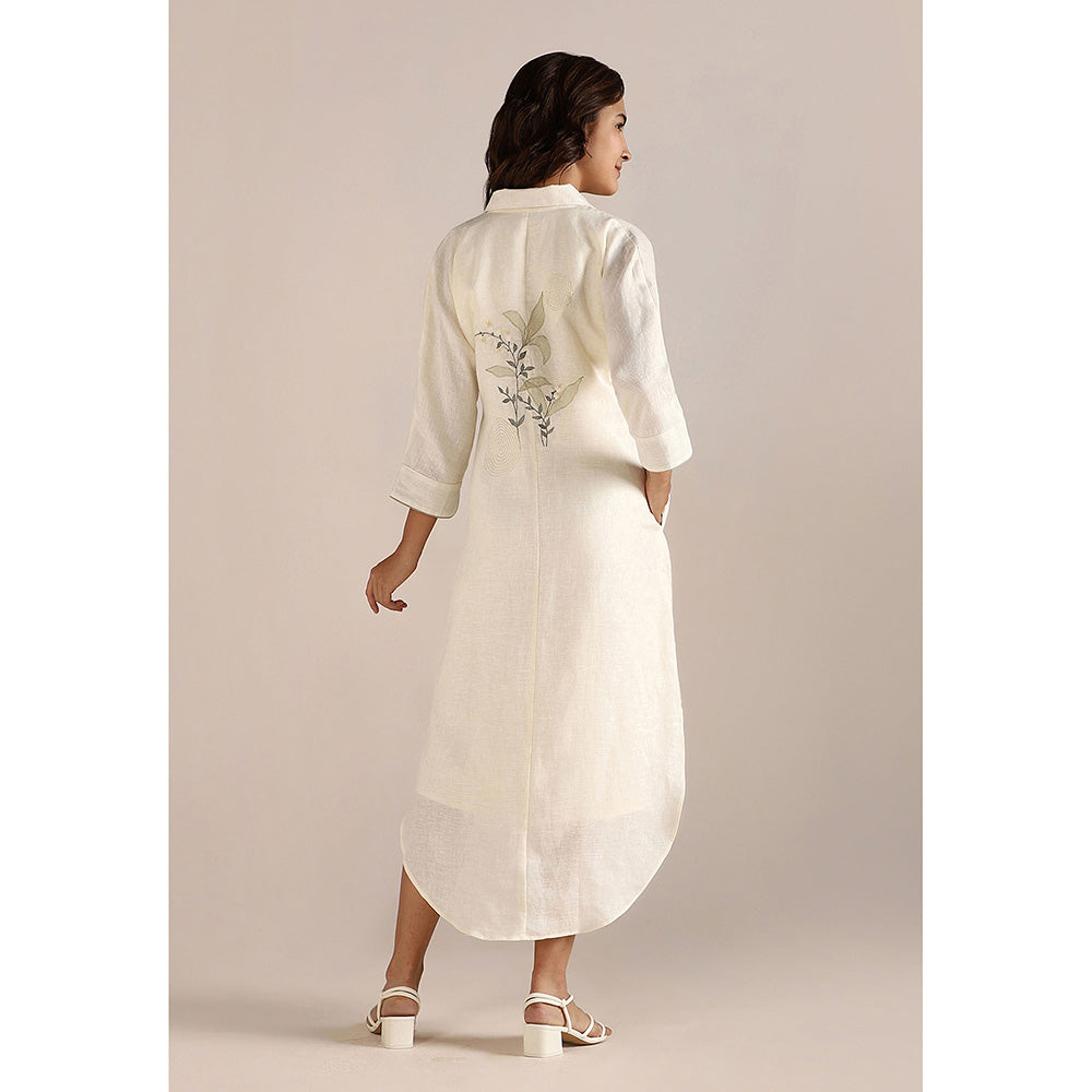 Kaveri Off White Body Line Kaftan Dress