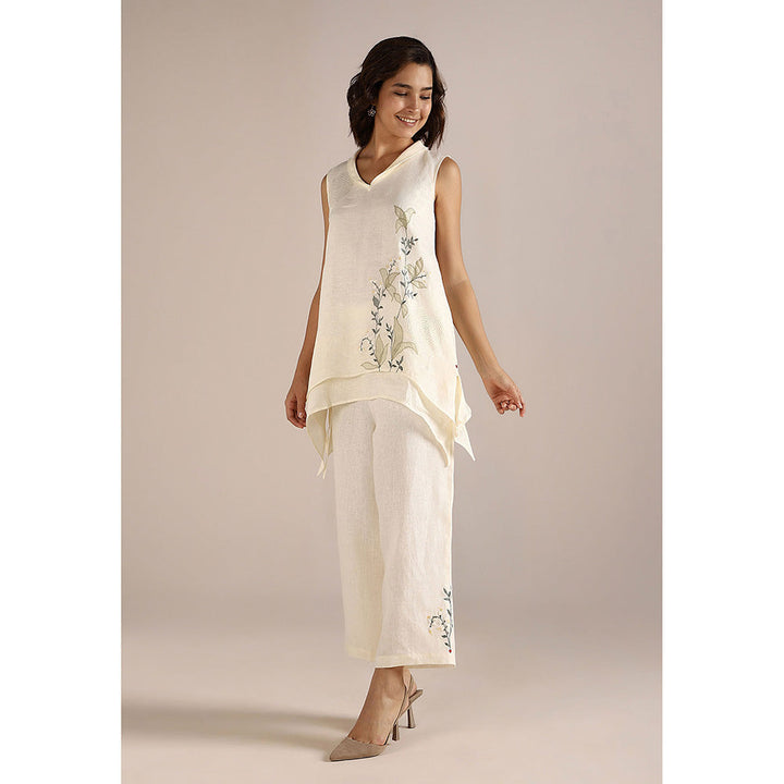 Kaveri Off-white Honey Suckle Sun Co-Ord (Set of 2)