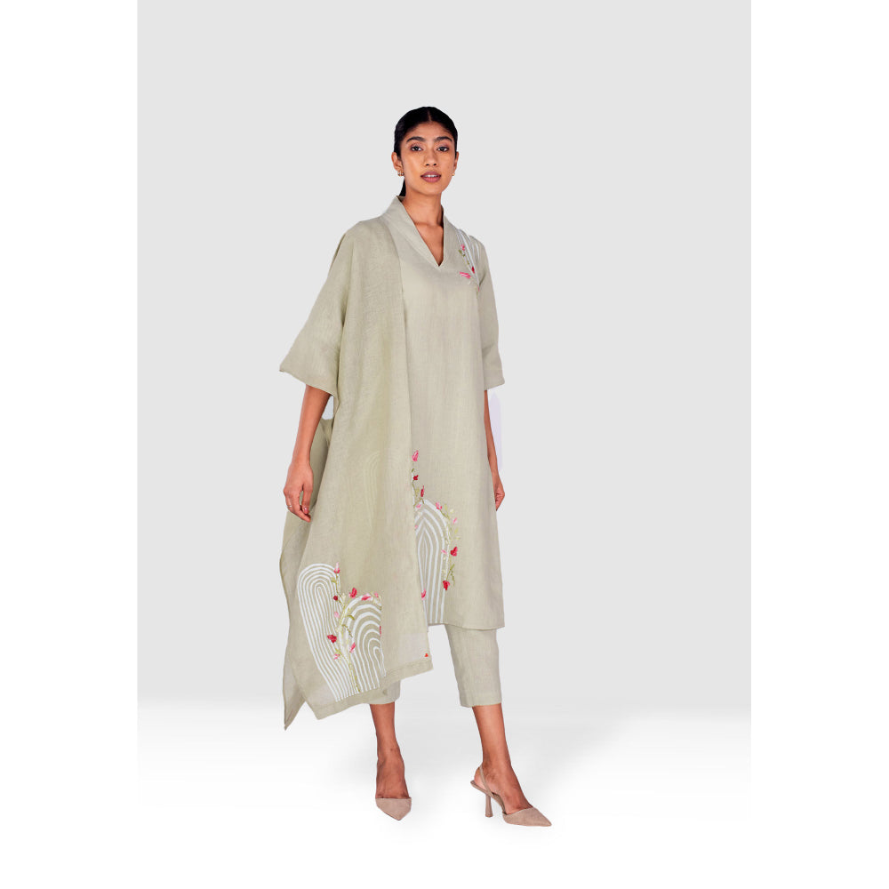 Kaveri Green Arch Maze Kurta with Pant and Dupatta (Set of 3)