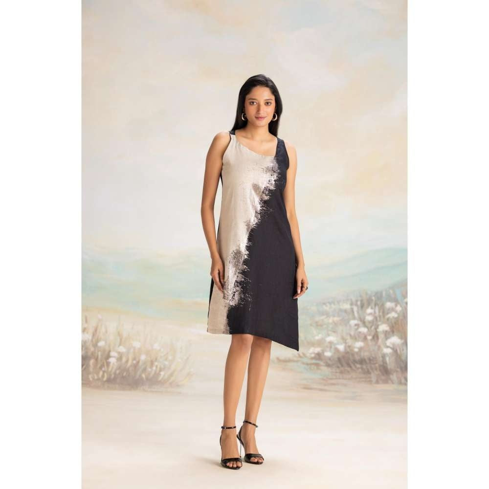 Kaveri Black Sound Wave Knee Length Dress