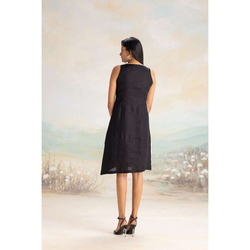 Kaveri Black Sound Wave Knee Length Dress