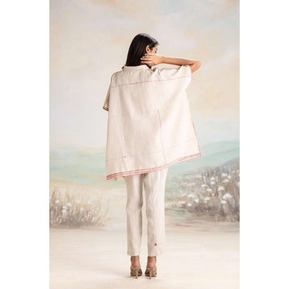 Kaveri White Over Lock Square Co-Ord (Set of 2)